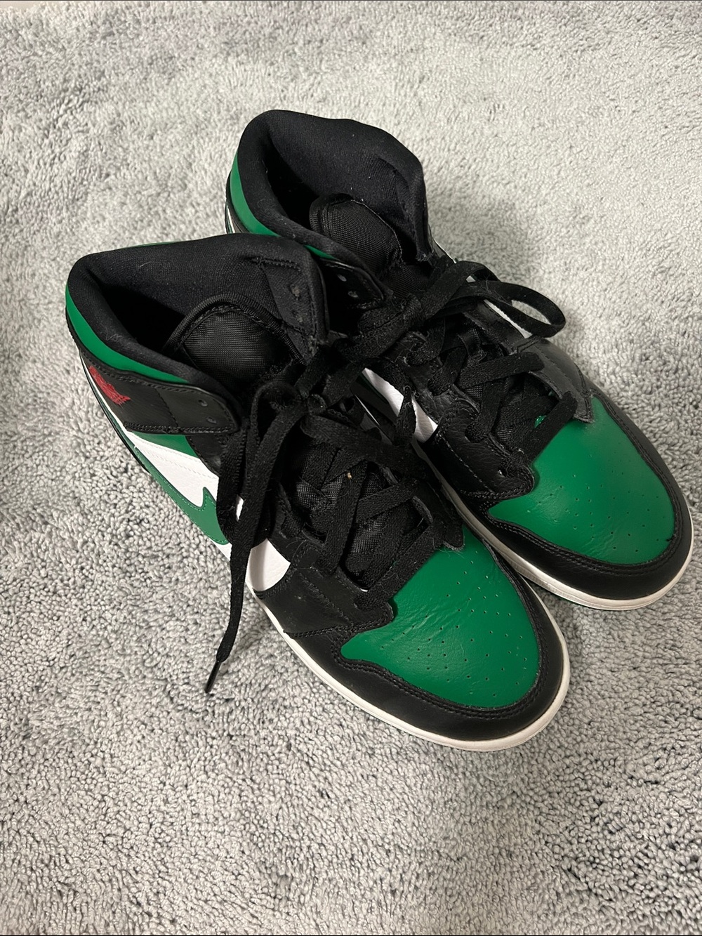 Nike Men's High-Top Sneakers in Green, Black & White